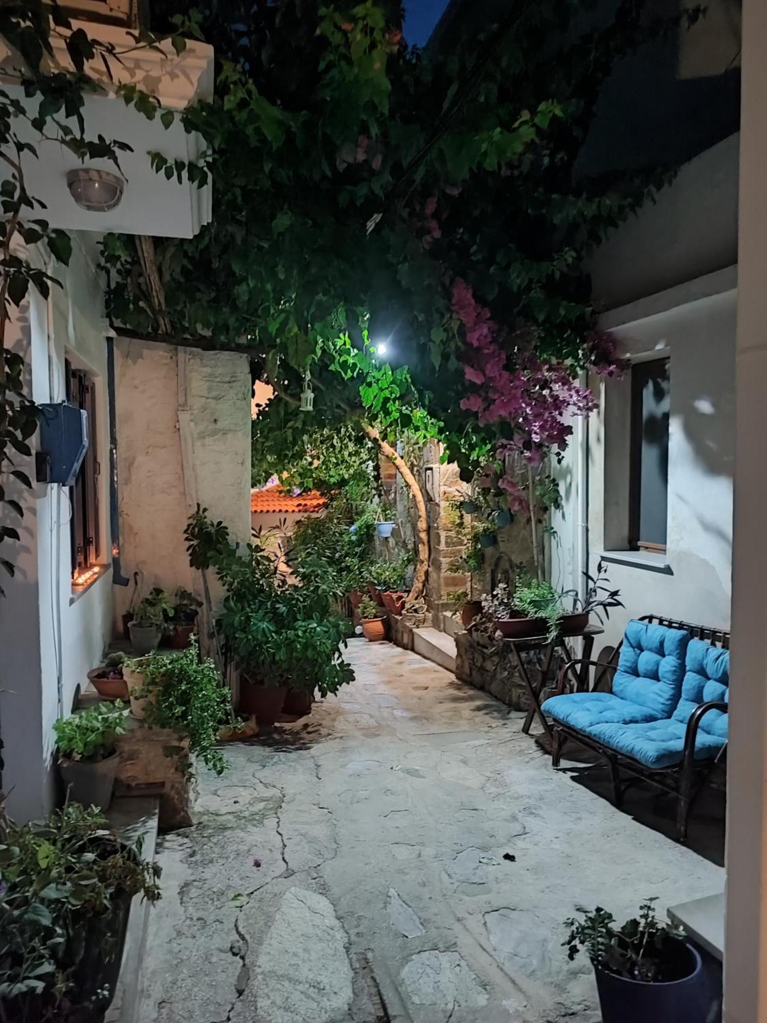 Вилла Kastro House Скопелос Экстерьер фото